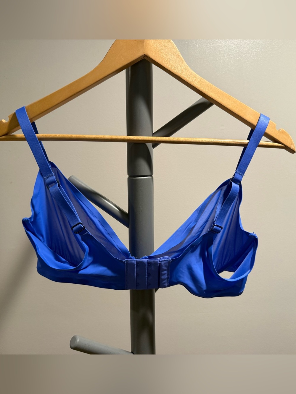 Aerie -Smoothez Mesh Sheer Unlined Bra - Picture 3 of 4